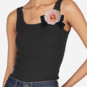 Tanks classic bow brooch